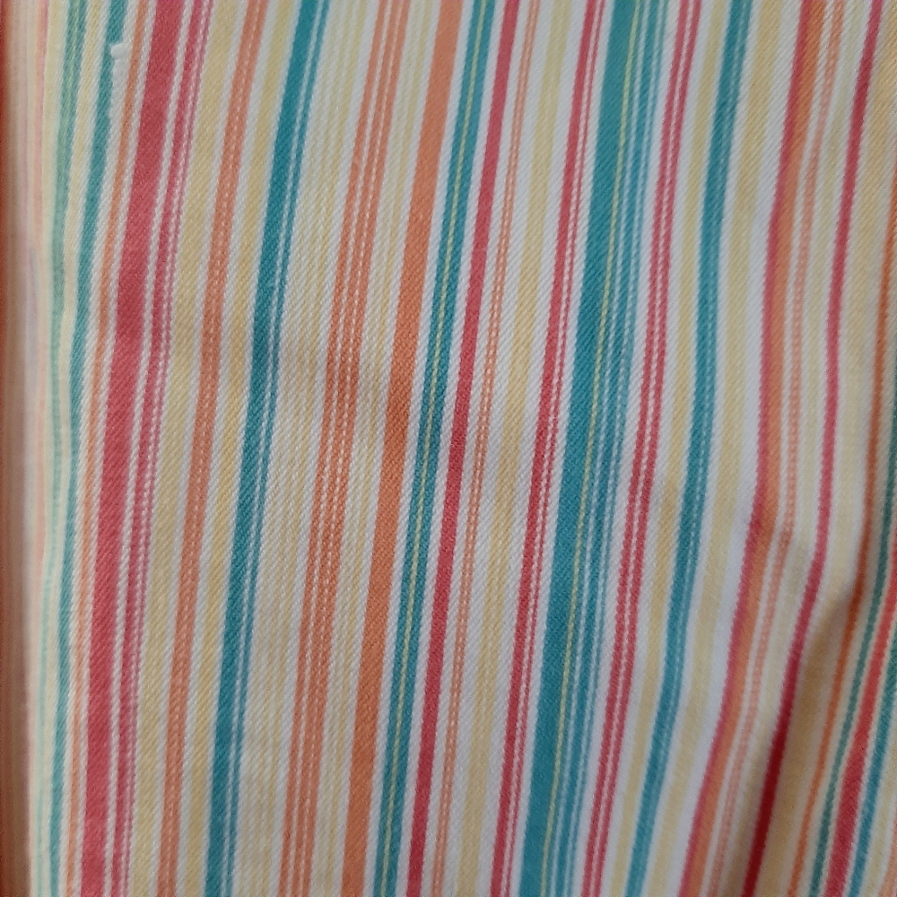 Capris - Picture 2 of 3